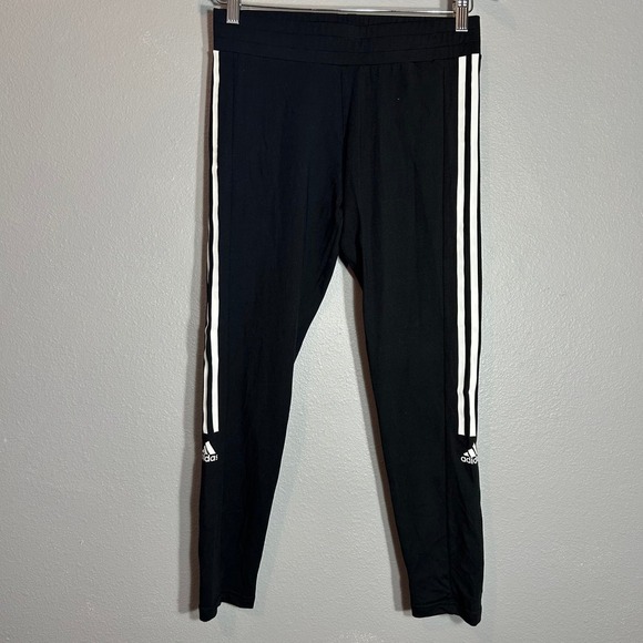 Adidas Kids' 3-Stripes Capri Leggings AEROREADY Black Athletic Size M - Picture 2 of 8
